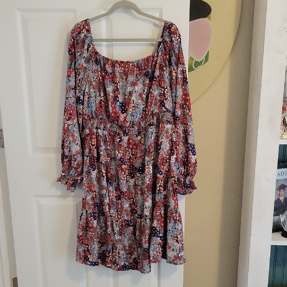 BloomChic Sz18/20 Floral Long elastic Sleeve on off shoulder ruffle skirt Dress